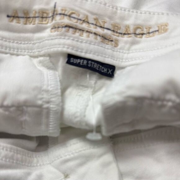 NWOT American Eagle White Chino Shorts - Picture 7 of 7